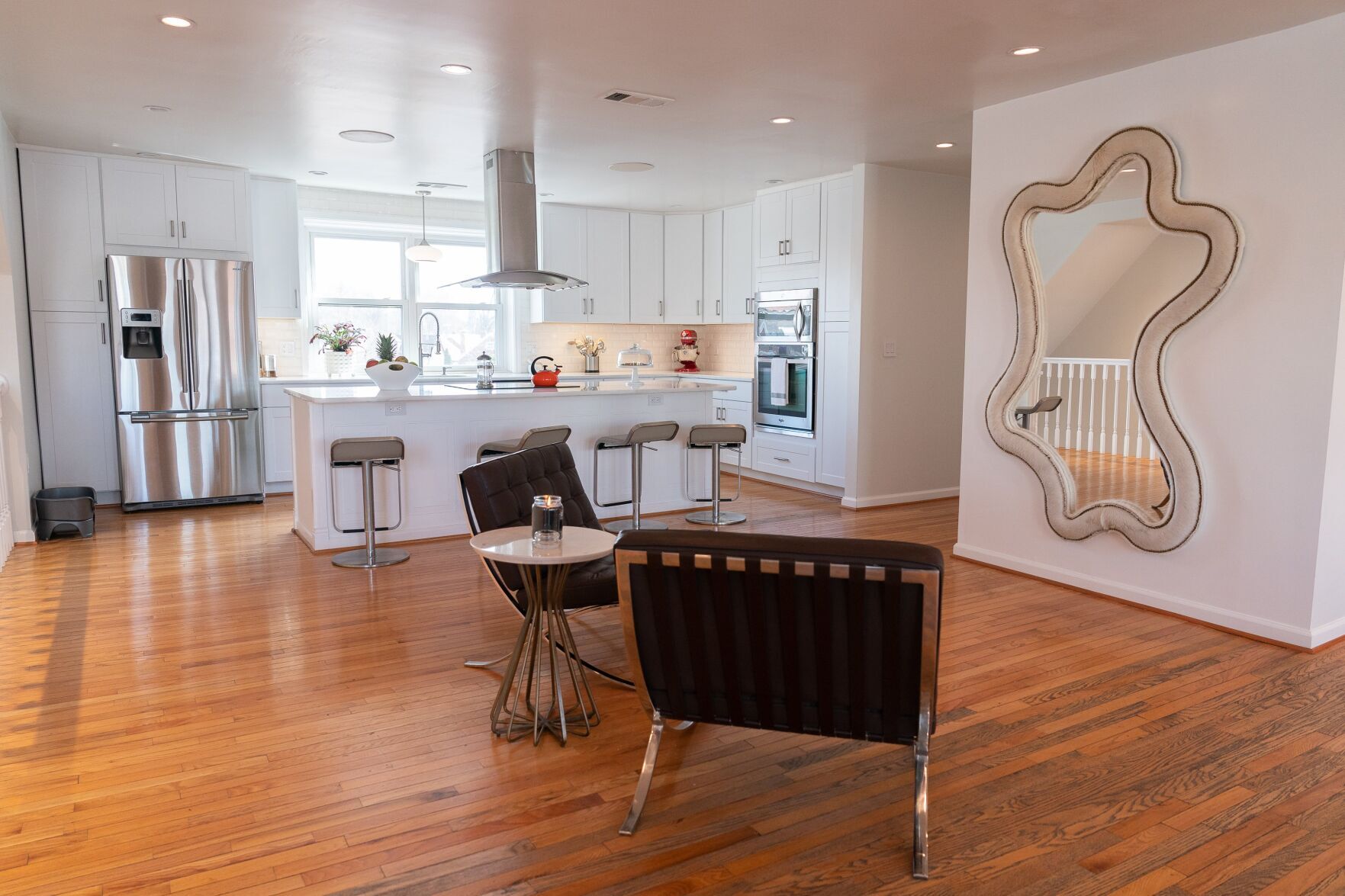 At Home with Jose Gomez